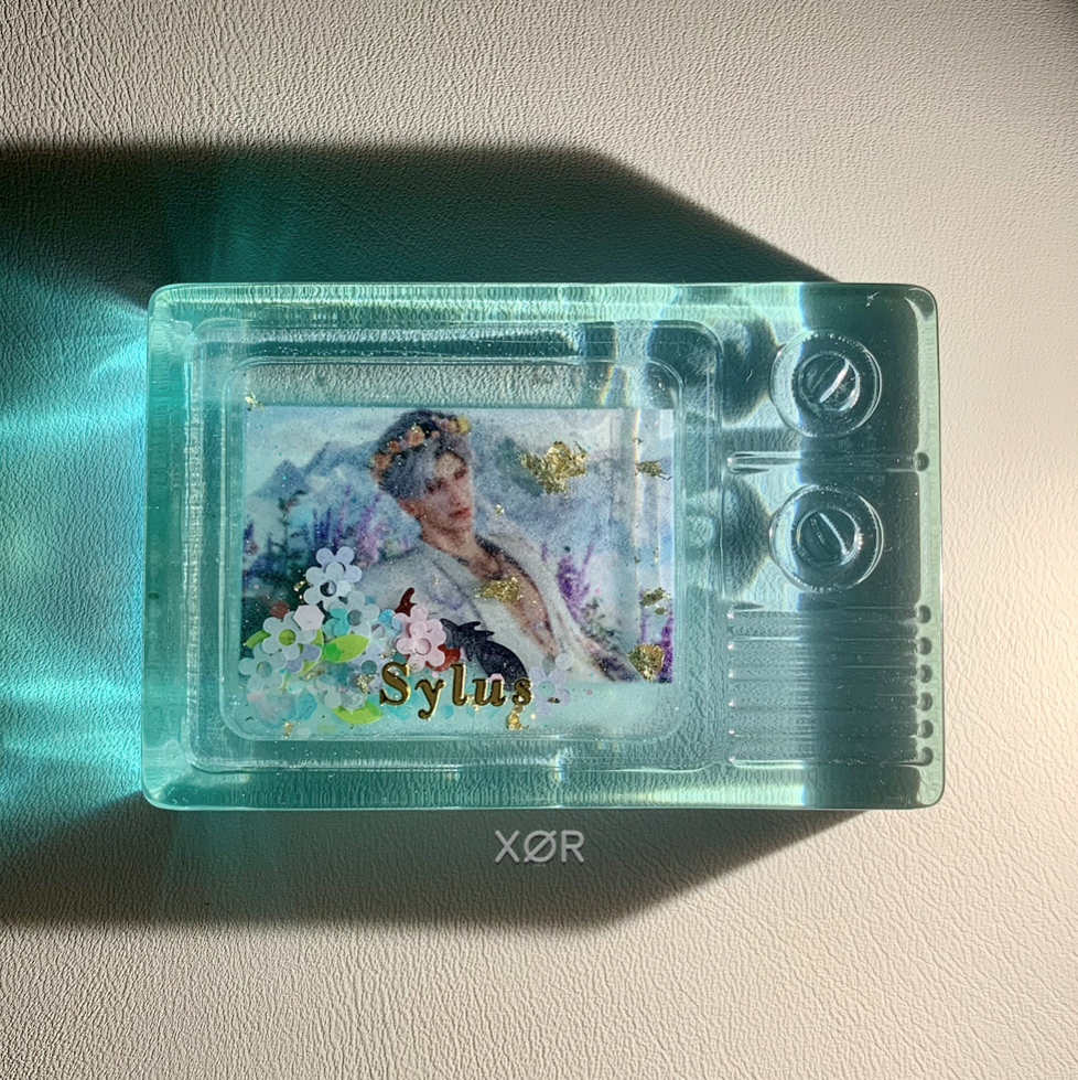 XØR™ Handcrafted Card SYLUS ❤️ Fluorescent | NFC | Suspended Glitter & 💰Gold leaf