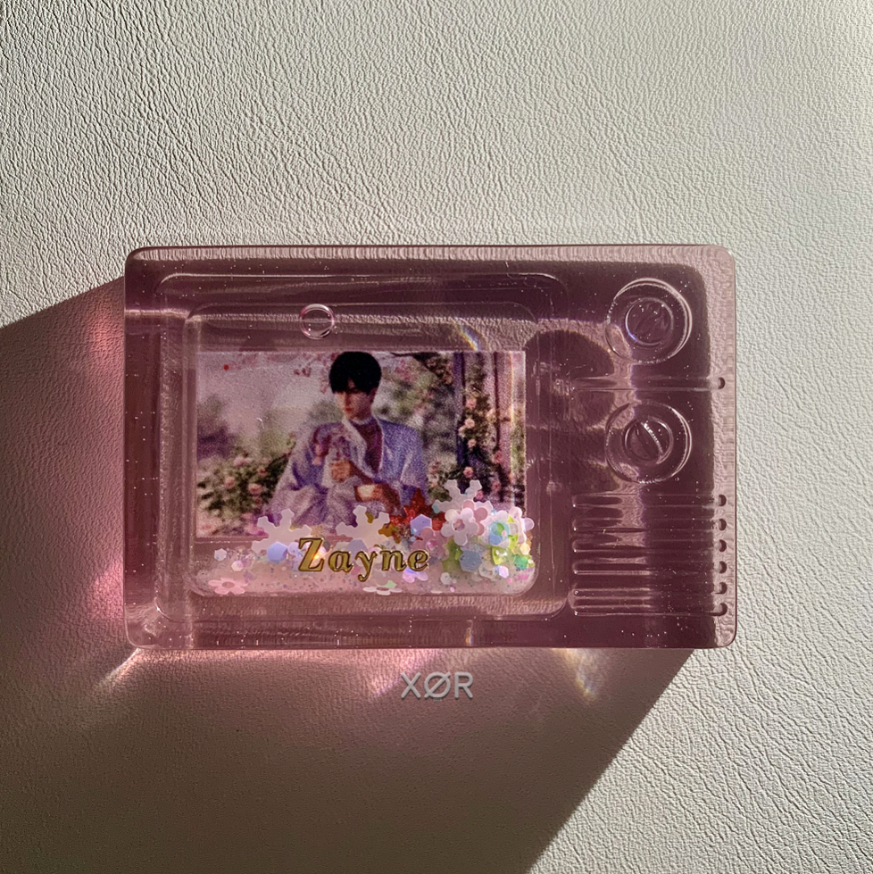 XØR™ Handcrafted Card ZAYNE 🩵 Fluorescent | NFC | Suspended Glitter