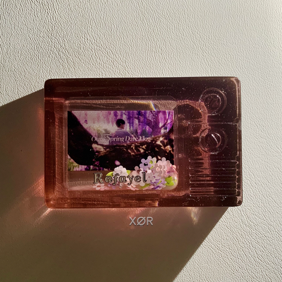 XØR™ Handcrafted Card RAFAYEL 🩷 Fluorescent | NFC | Suspended Glitter