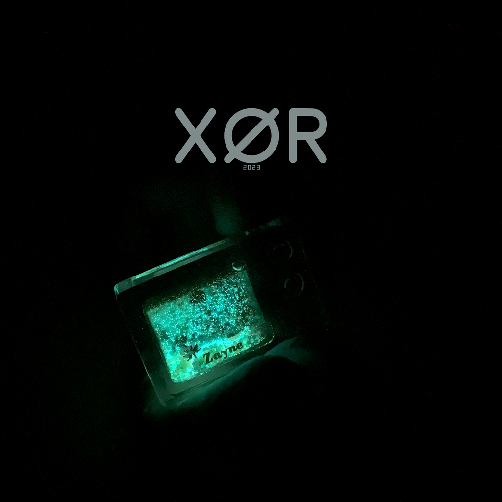 XØR™ Handcrafted LADS Zayne Resin Card - Luminous | NFC Enabled | Glitter Liquid Flow